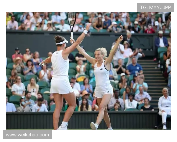 [澳网]西尼亚科娃／汤森夺得澳网女双冠军.